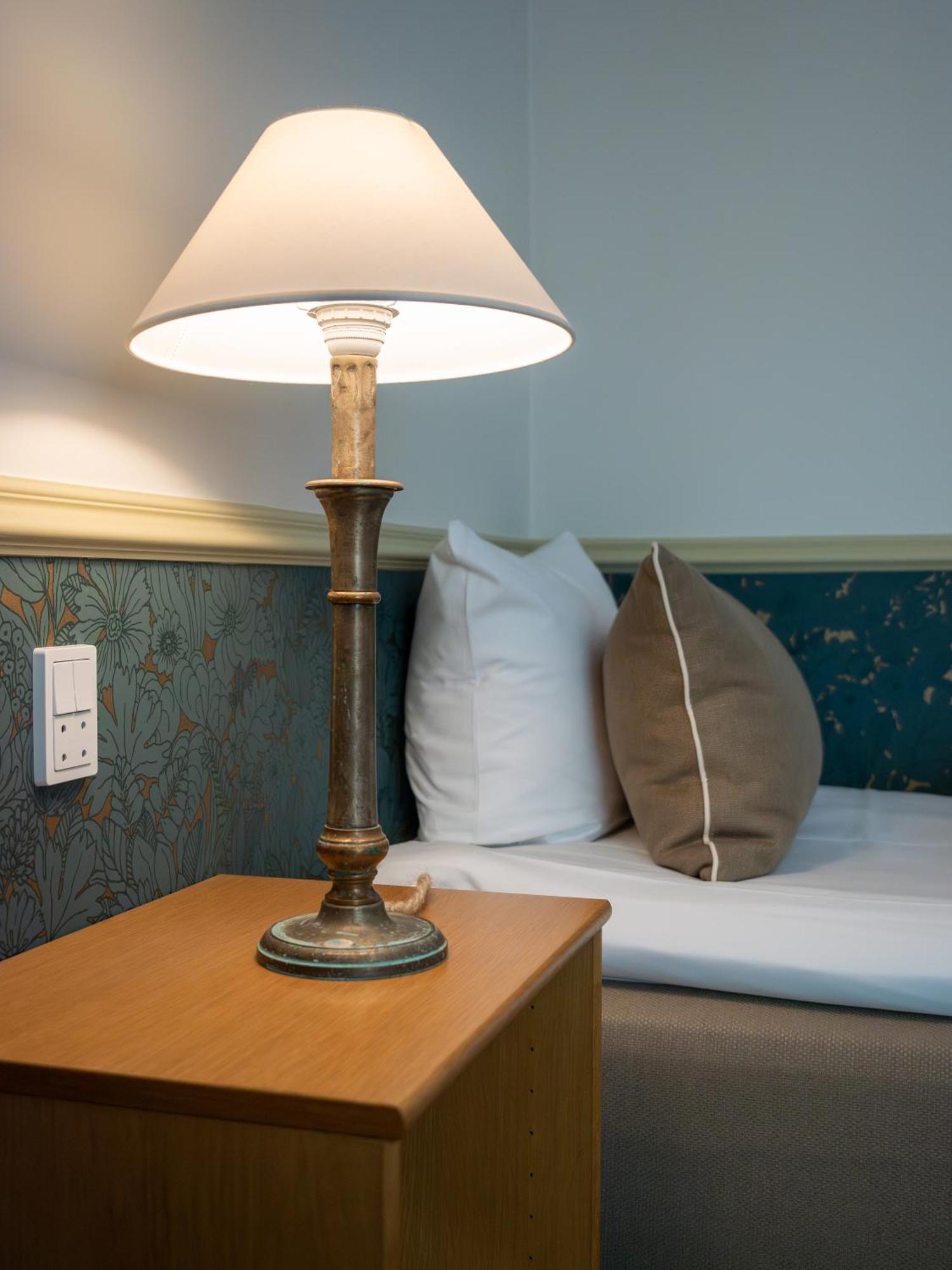 Hotel Knudsens Gaard أودنسه المظهر الخارجي الصورة