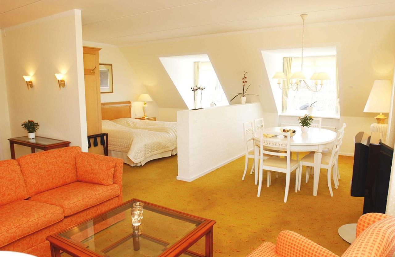 Hotel Knudsens Gaard أودنسه المظهر الخارجي الصورة